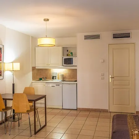 Cosy Studio Palais Josephine Apartamento Beausoleil